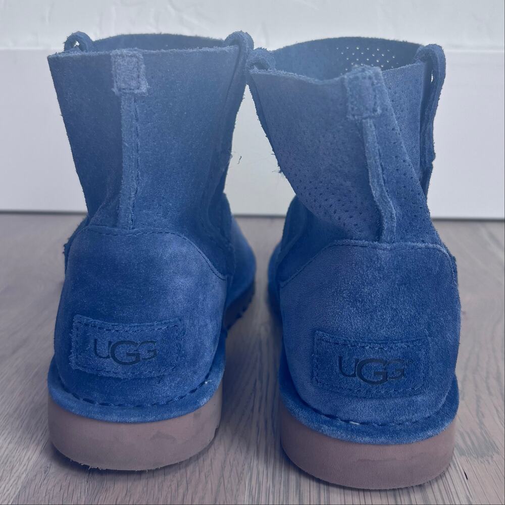 UGG Classic Unlined Mini Perf Suede Ankle Boots Pull On Slate Blue Women Size 8 - Picture 4 of 9